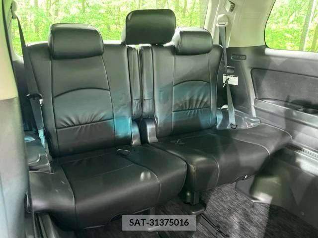 Toyota VELLFIRE 2014-02 379611-11