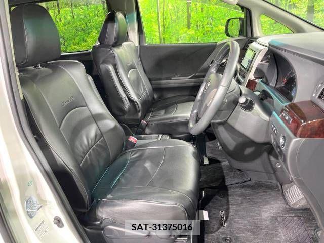 Toyota VELLFIRE 2014-02 379611-9