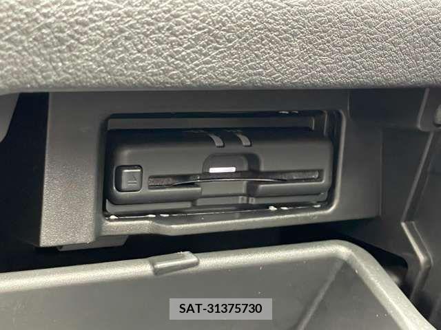 Nissan SERENA 2022-11 335616-10