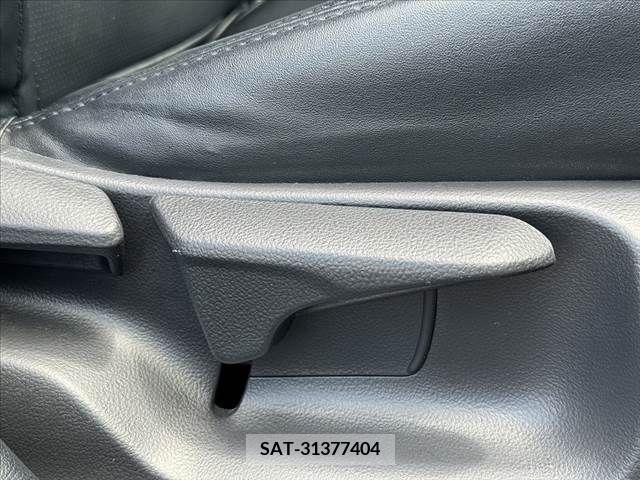 Toyota PRIUS 2017-02 342671-29