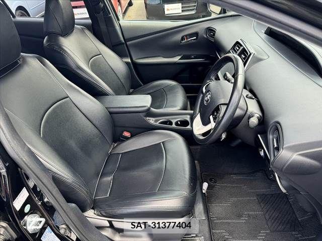 Toyota PRIUS 2017-02 342671-16