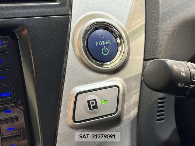 Toyota PRIUS ALPHA 2013-09 282443-18