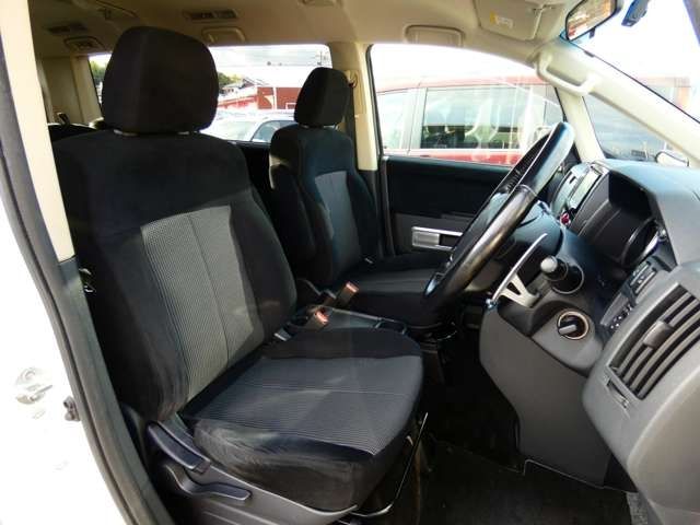 Mitsubishi DELICA D5 2012-01 15890-22