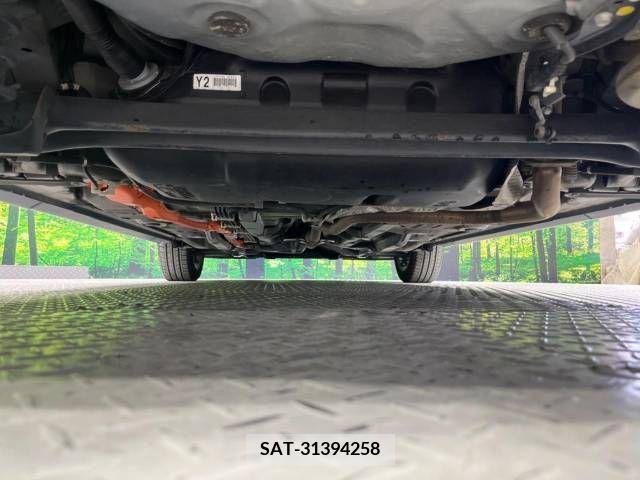 Toyota AQUA 2017-11 342344-19