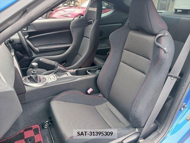 Subaru BRZ 2014-03 382796-29