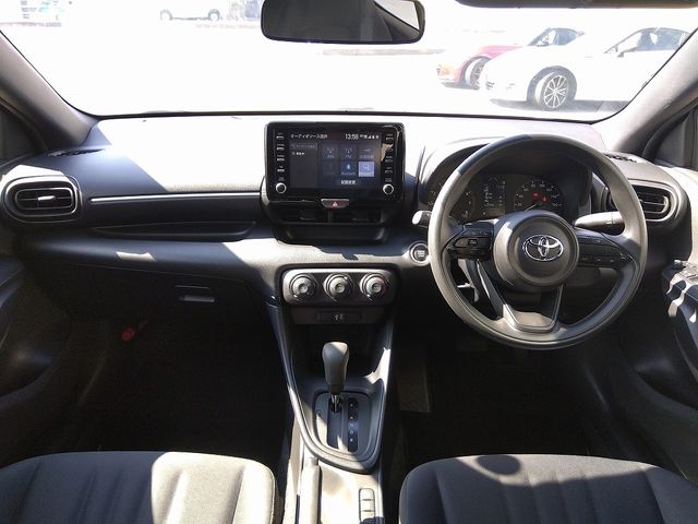 Toyota YARIS 2021-03 19276-2