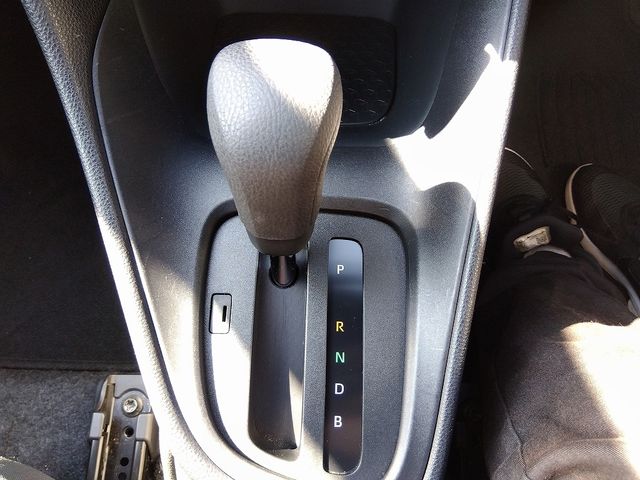 Toyota YARIS 2021-03 19276-8