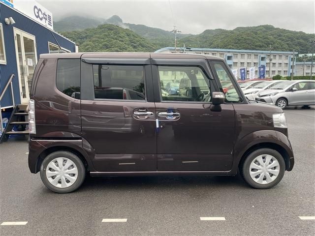 Honda N BOX 2016-08 7679-12