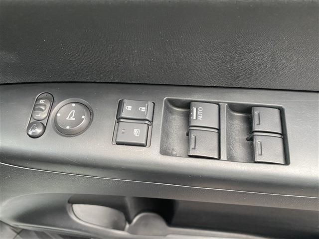 Honda N BOX 2016-08 7679-24
