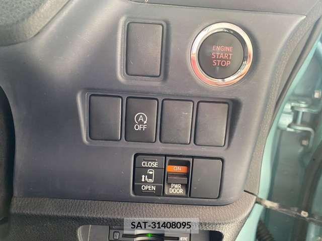 Toyota NOAH 2014-02 321391-15