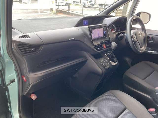 Toyota NOAH 2014-02 321391-5
