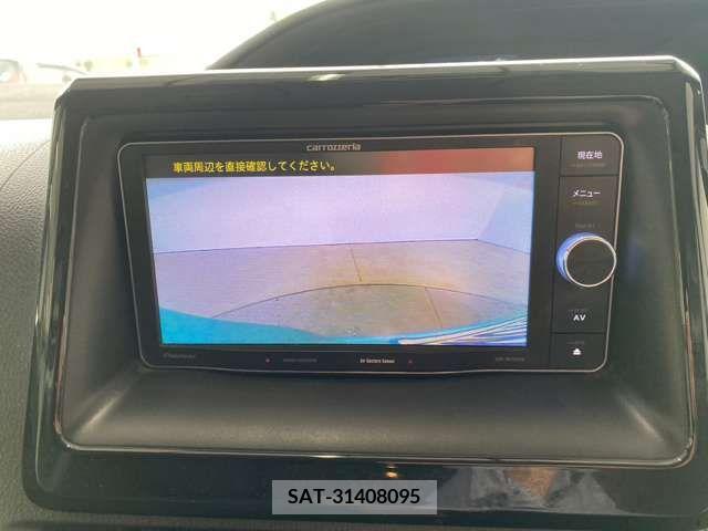 Toyota NOAH 2014-02 321391-13