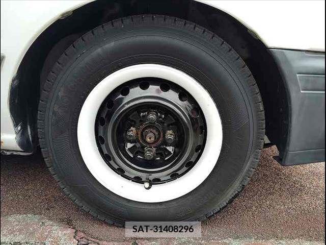 Nissan AD MAX van 1995-03 274258-2