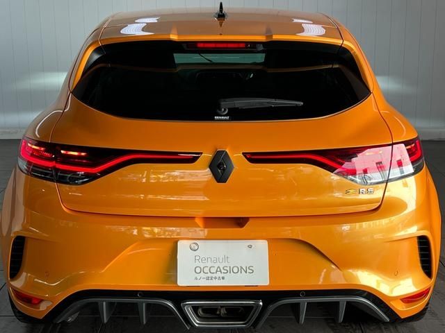 Renault MEGANE 2021-09 23568-4