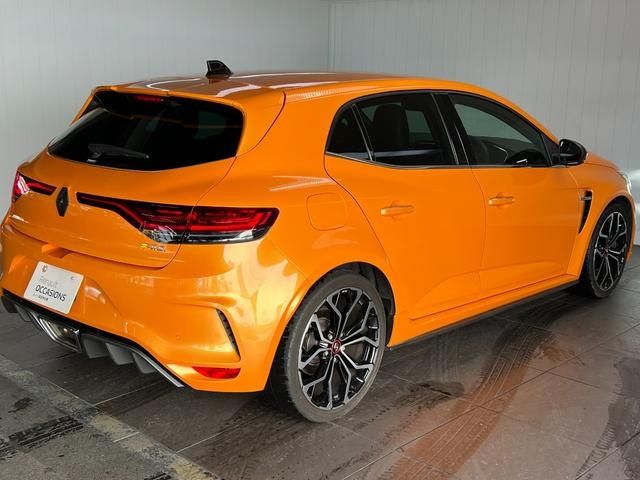 Renault MEGANE 2021-09 23568-6