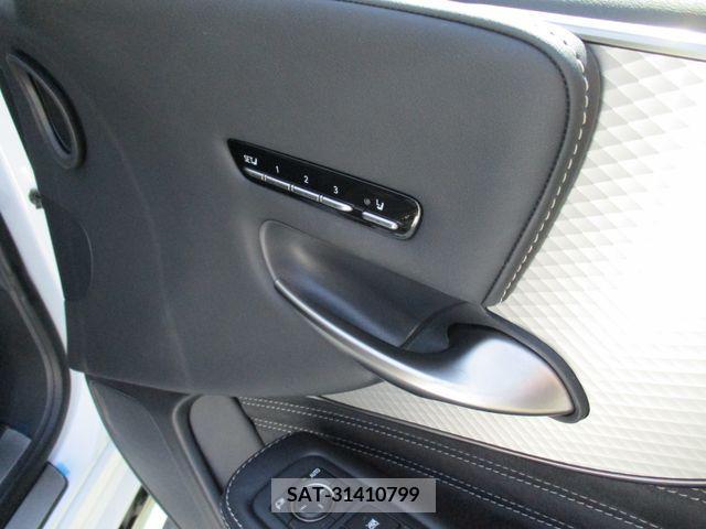Lexus LS 2018-01 201859-15