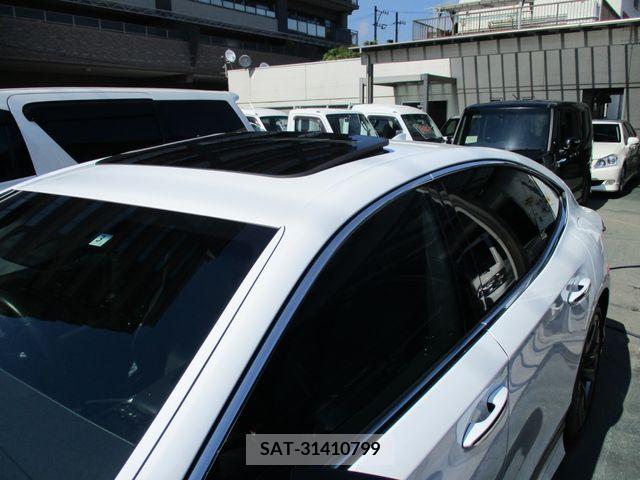 Lexus LS 2018-01 201859-2