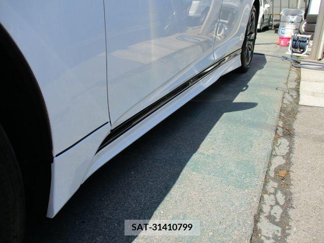Lexus LS 2018-01 201859-3