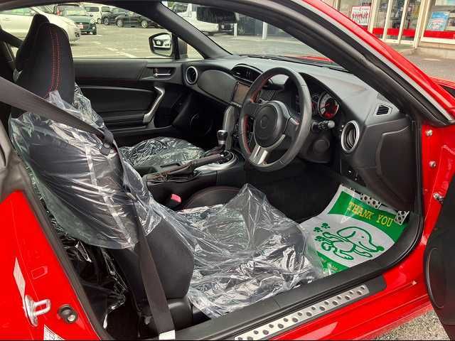 Toyota 86 2014-07 10829-10