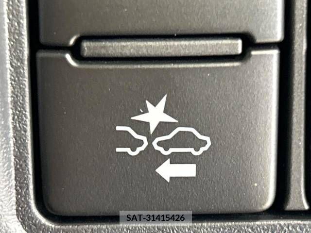 Toyota VOXY 2018-09 289129-7