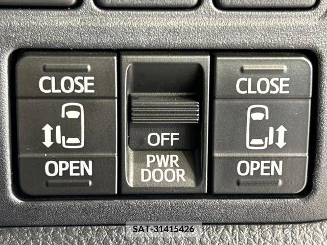 Toyota VOXY 2018-09 289129-5