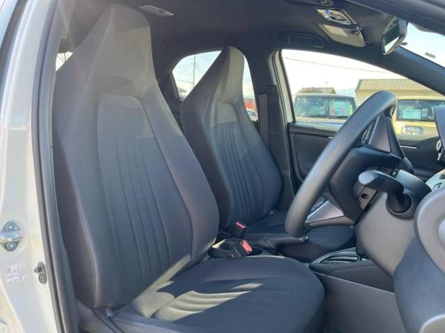 Toyota YARIS 2021-11 186239-8