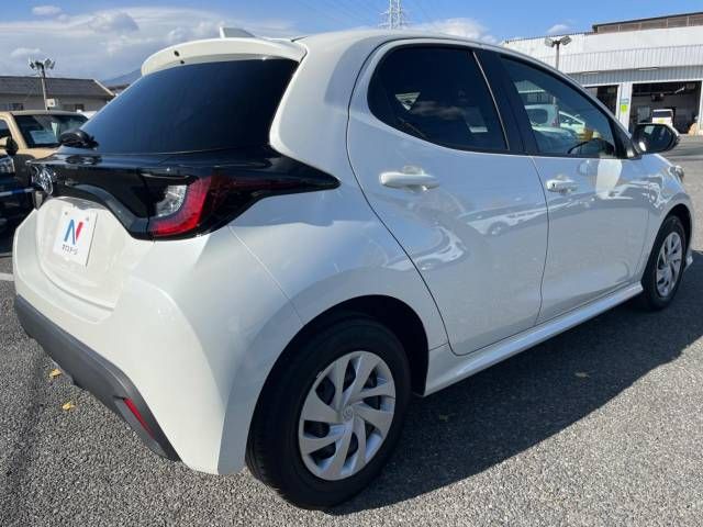 Toyota YARIS 2021-11 186239-17