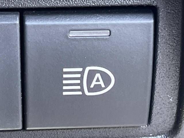 Toyota YARIS 2021-11 186239-6