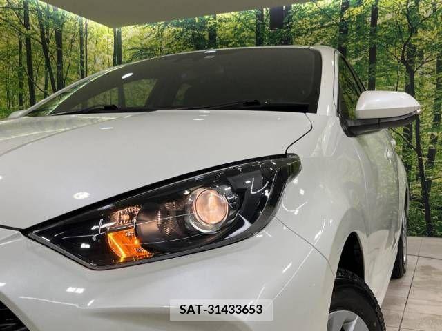 Toyota YARIS 2022-03 215558-12