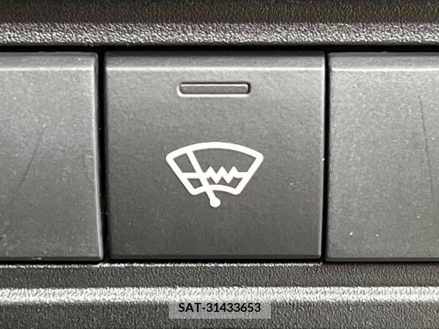 Toyota YARIS 2022-03 215558-5
