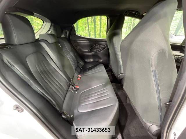 Toyota YARIS 2022-03 215558-9