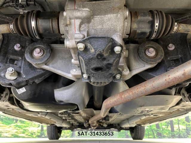 Toyota YARIS 2022-03 215558-19