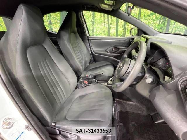 Toyota YARIS 2022-03 215558-8