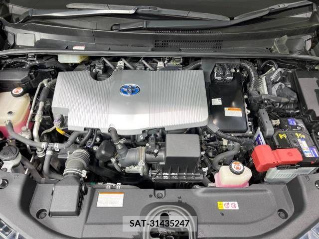 Toyota PRIUS 2019-07 322553-18