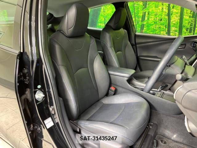 Toyota PRIUS 2019-07 322553-8