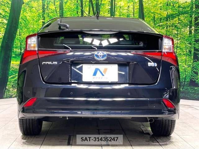 Toyota PRIUS 2019-07 322553-15