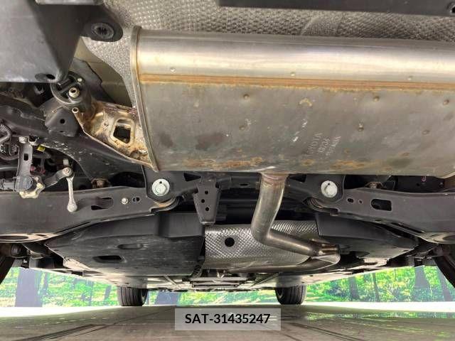Toyota PRIUS 2019-07 322553-19