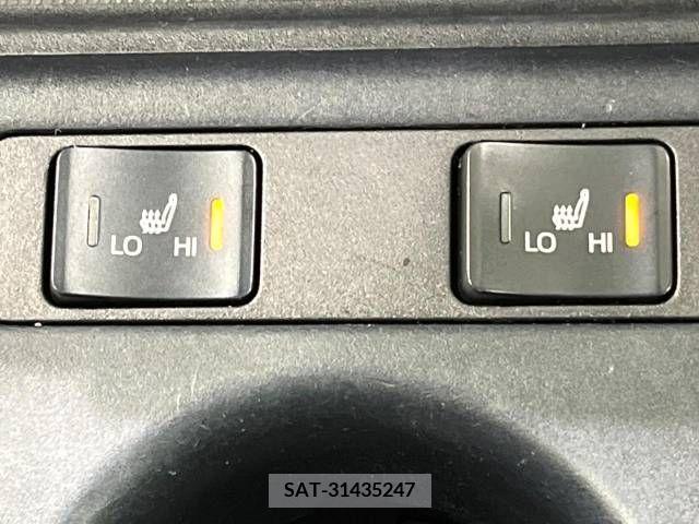 Toyota PRIUS 2019-07 322553-6