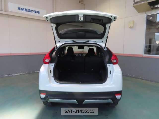 Mitsubishi ECLIPSE CROSS 2018-06 375321-7