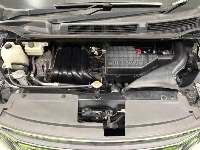 Nissan SERENA 2015-01 27514-19