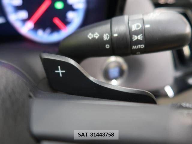 Toyota CROWN SEDAN 2018-07 384369-6