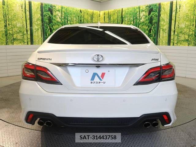 Toyota CROWN SEDAN 2018-07 384369-15
