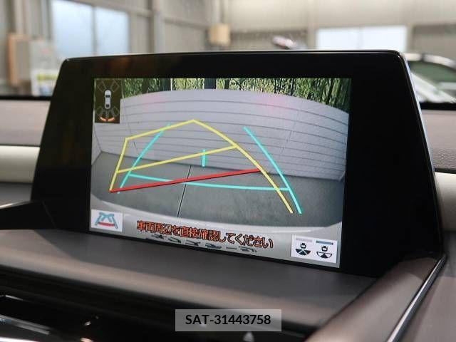 Toyota CROWN SEDAN 2018-07 384369-3