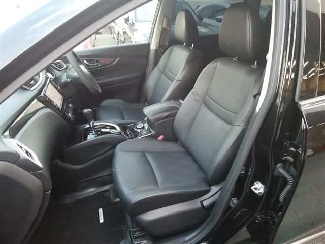 Nissan X-TRAIL 2017-02 188480-17