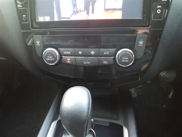 Nissan X-TRAIL 2017-02 188480-12