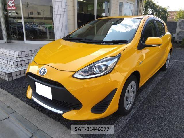 Toyota AQUA 2019-09 389350-0
