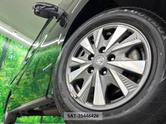 Nissan SERENA 2018-02 284165-13