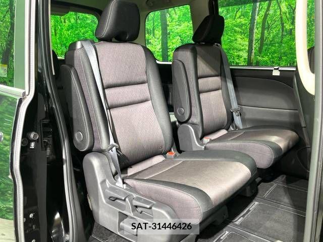 Nissan SERENA 2018-02 284165-9