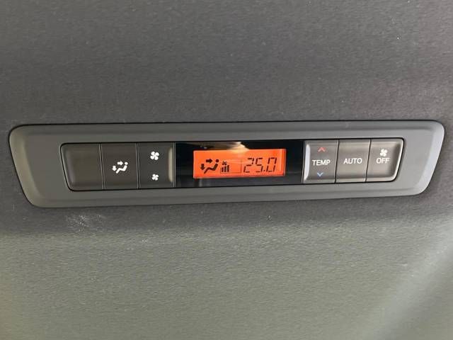 Toyota VOXY 2019-09 14432-7