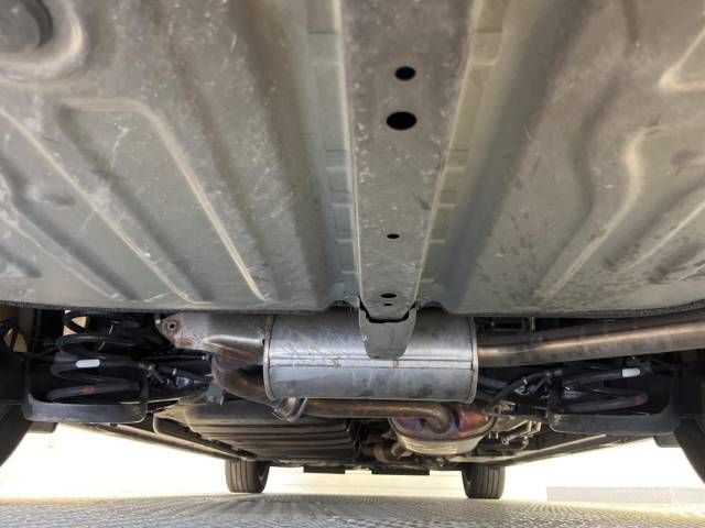 Toyota VOXY 2019-09 14432-19